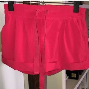 Lululemon coral pink shorts!